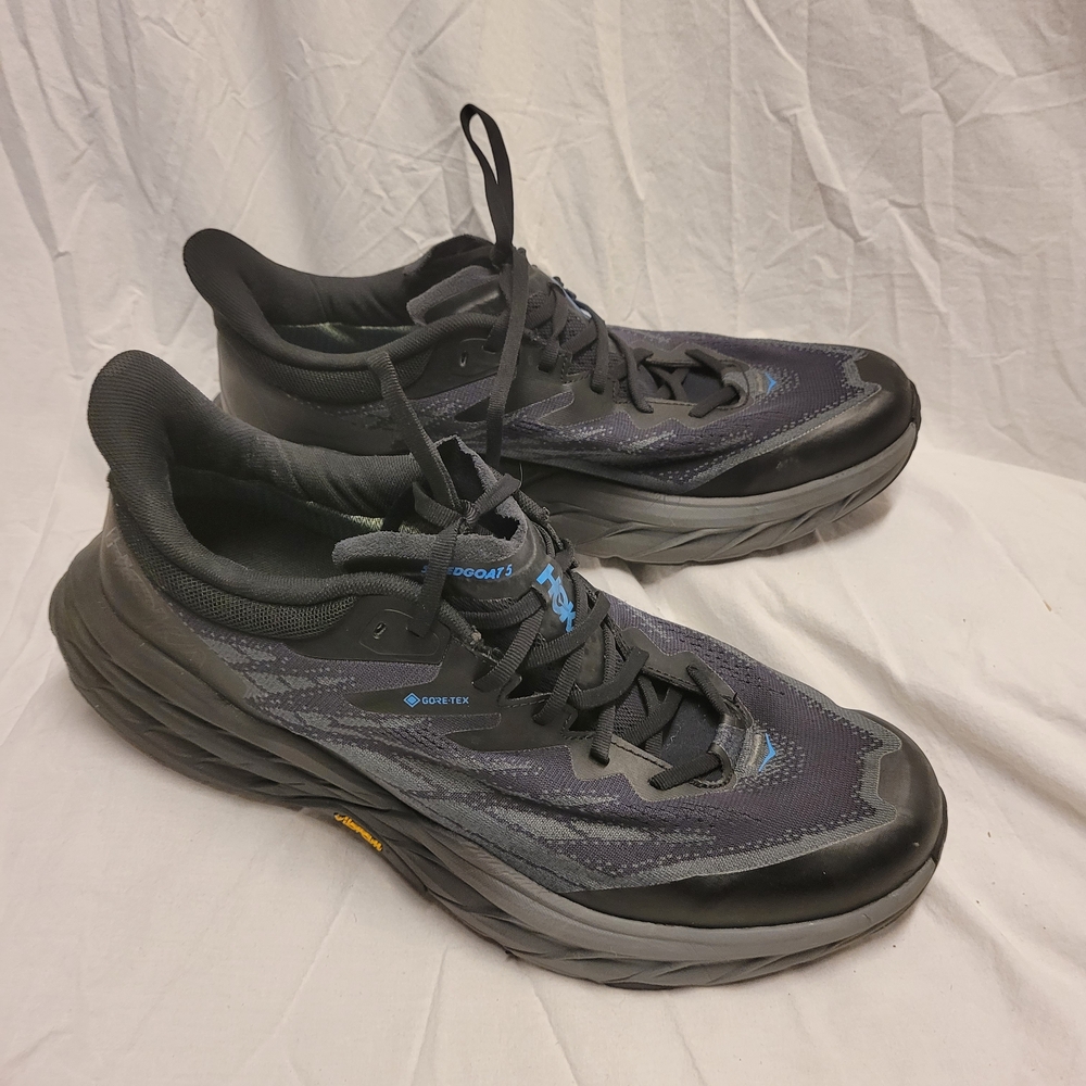 HOKA GORE-TEX Black and Gray Speedgoat 5 Running Shoes Mens Size 13D